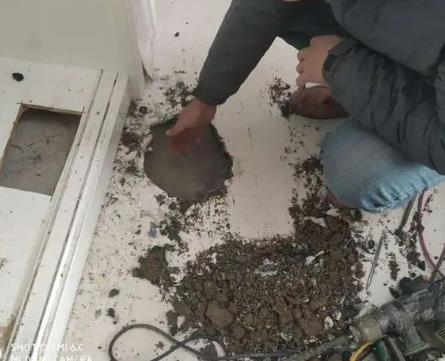 黑河市漏水检测公司为您专业分享下阳台漏水要尽快修，做到这几点，少麻烦又省钱！